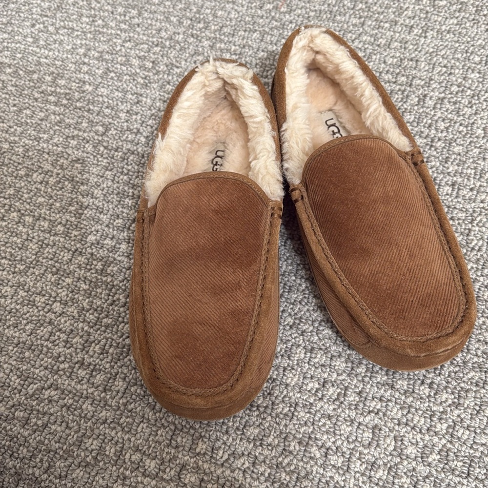UGG Ascot Corduroy II Men's Shoes Chestnut Brown 7